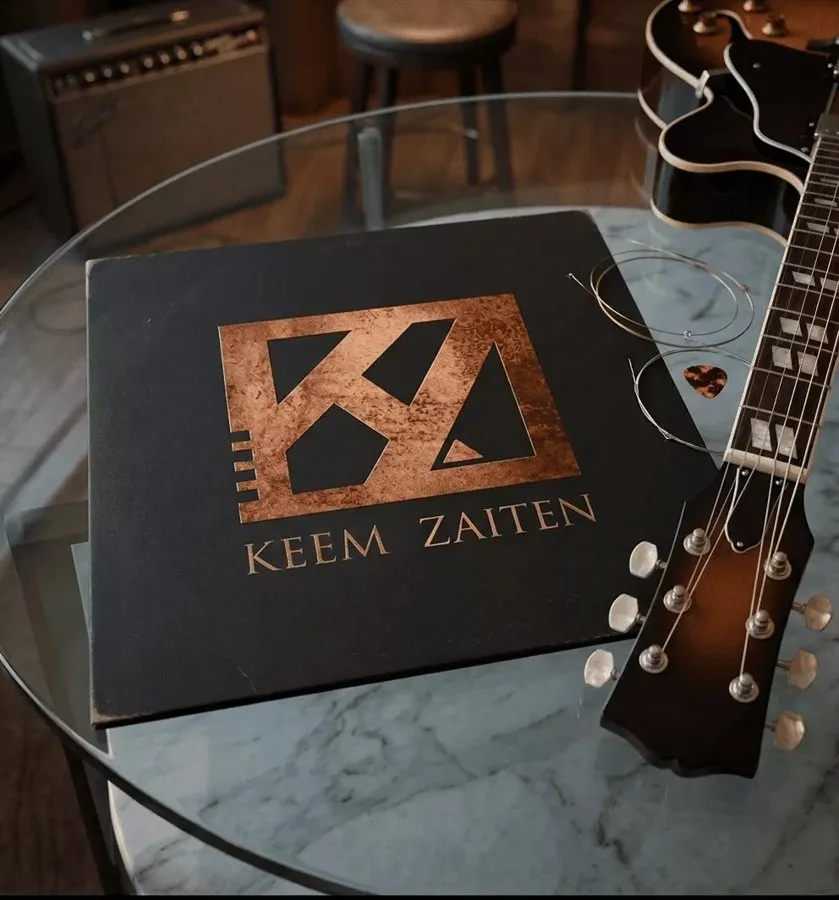 Identité Keem Zaiten